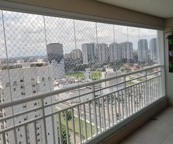 Rede de proteção instalada em sacada